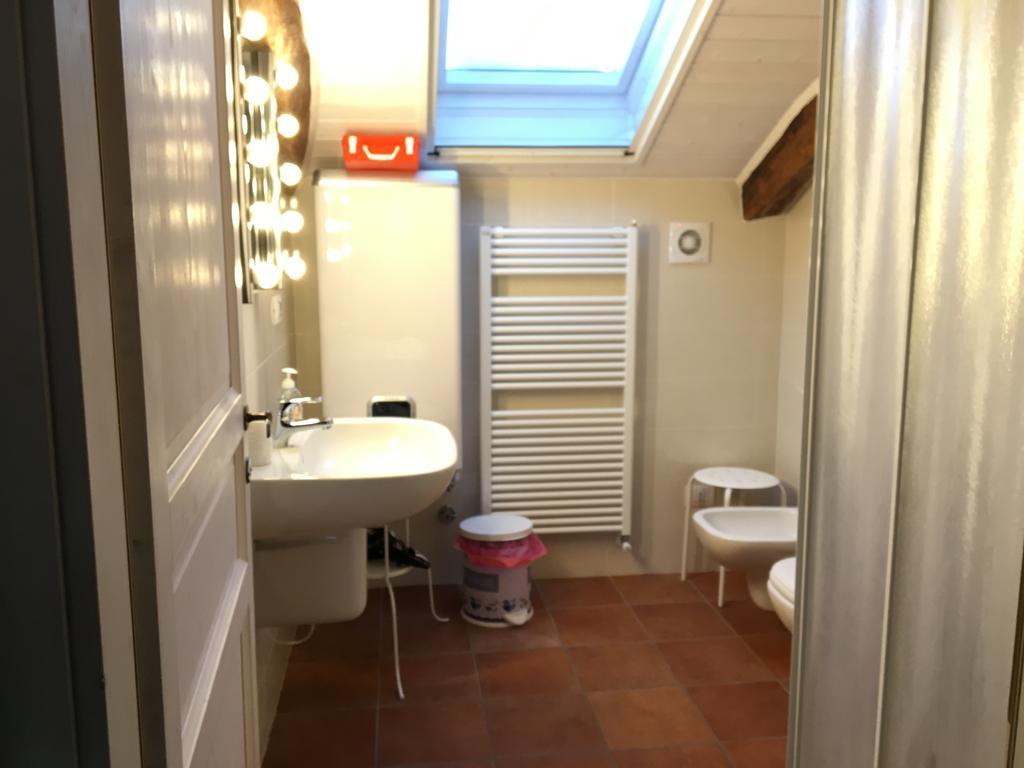 Bed and Breakfast Quattro Gatti Airasca Esterno foto