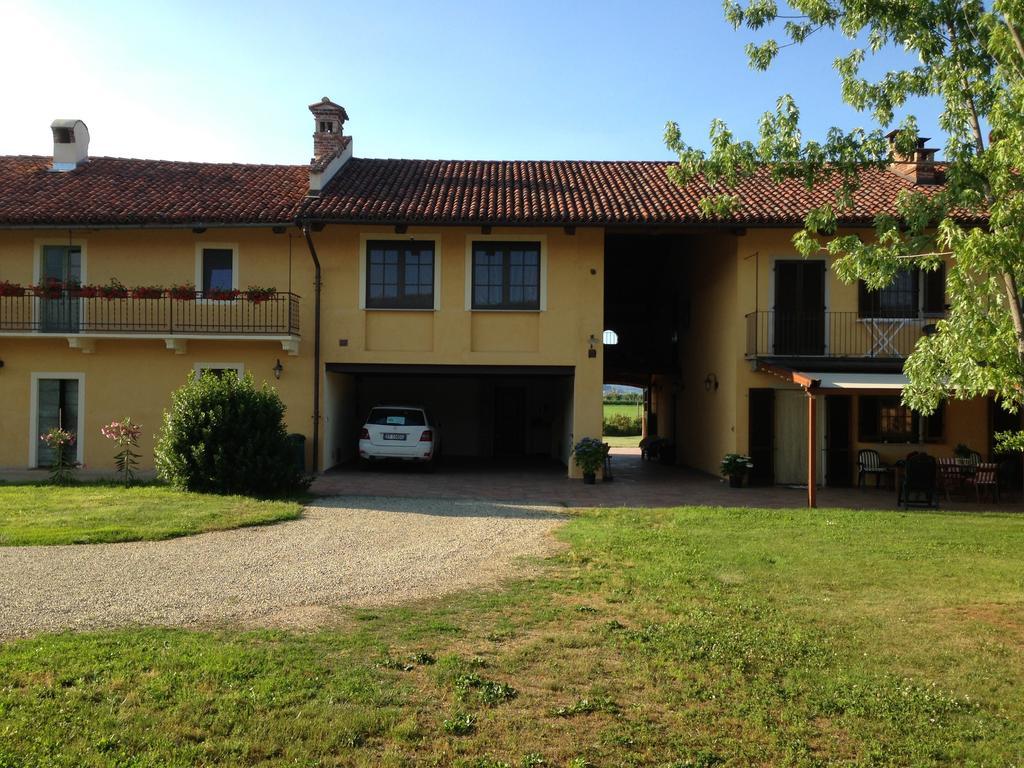 Bed and Breakfast Quattro Gatti Airasca Esterno foto