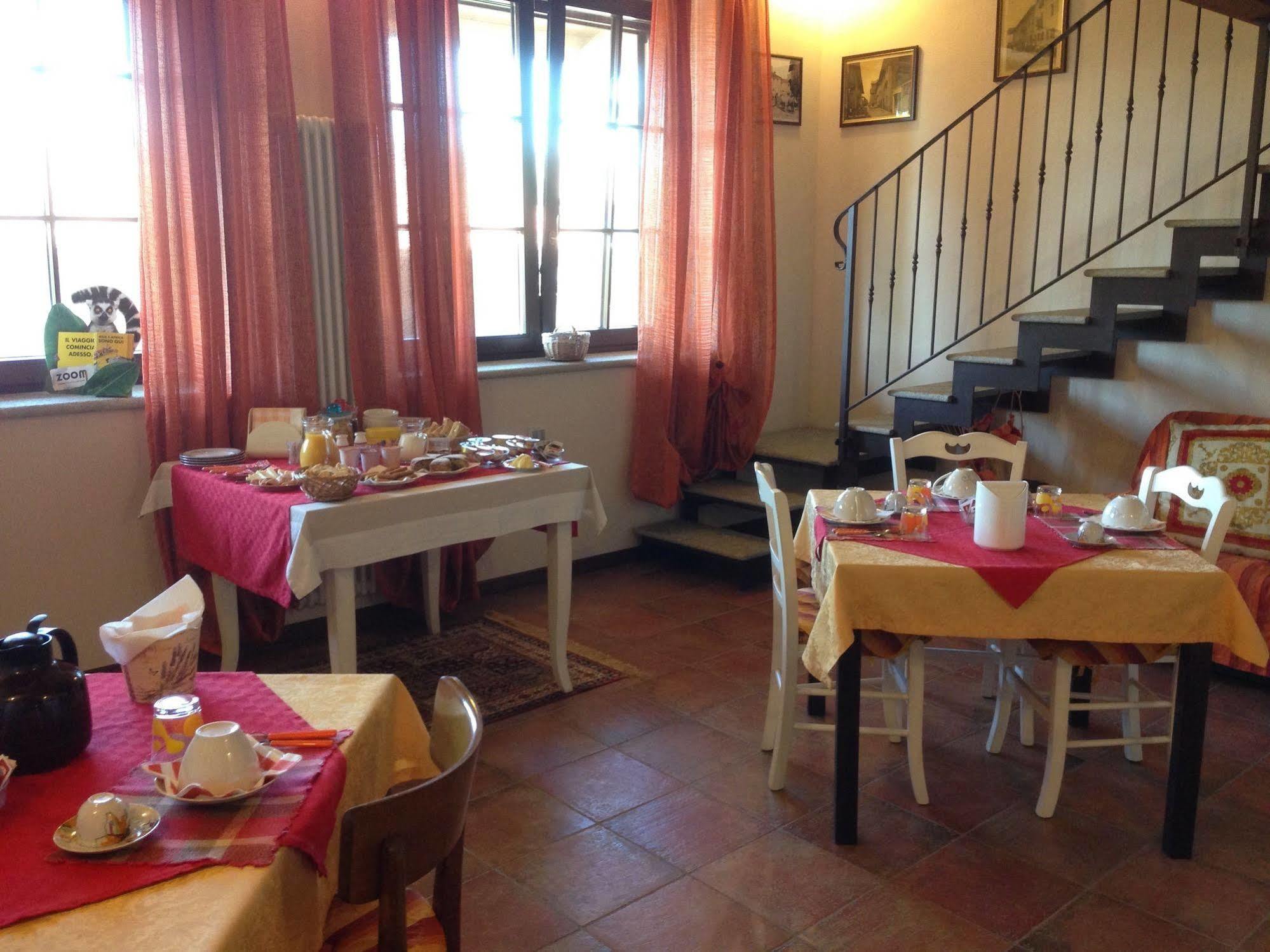 Bed and Breakfast Quattro Gatti Airasca Esterno foto