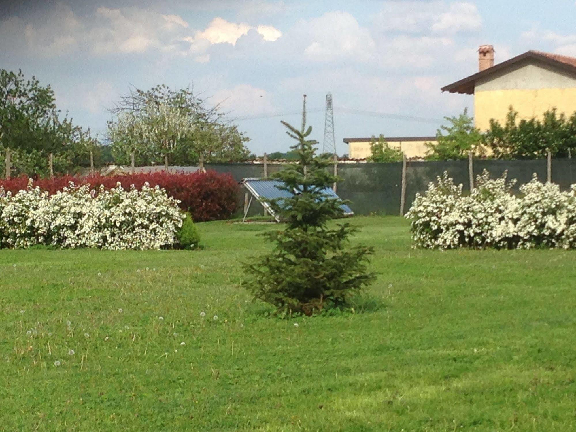 Bed and Breakfast Quattro Gatti Airasca Esterno foto